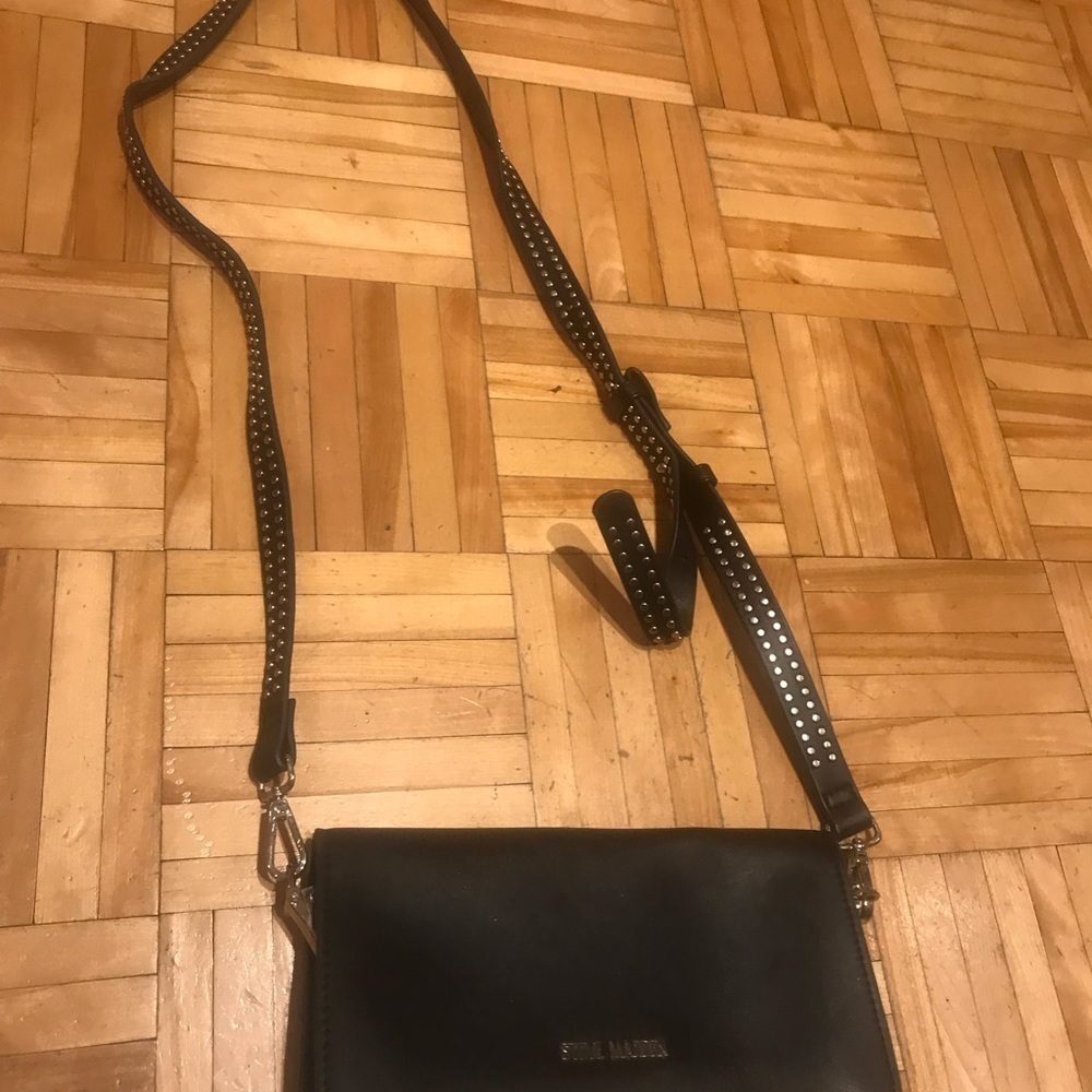 Steven Madden Crossbody Bag - Picture 6 of 6